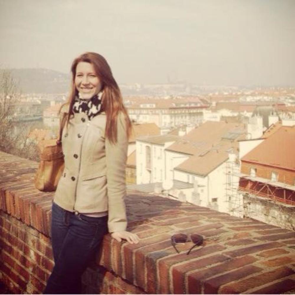 Meet your Posher, Laura